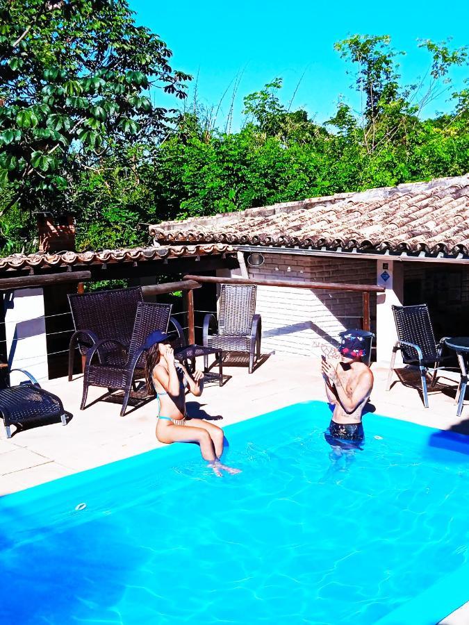 Novos Baianos E Hostal
