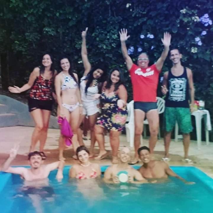 Novos Baianos E Hostal *