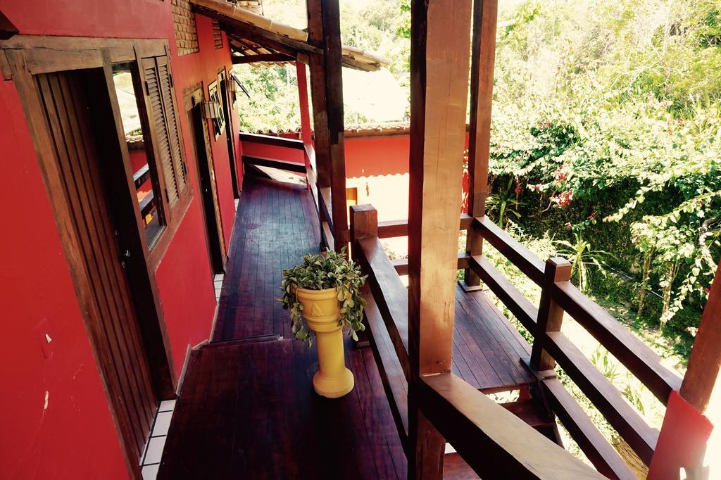 Hostel Novos Baianos E