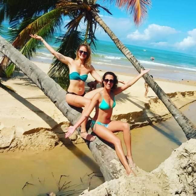 Novos Baianos E Hostal