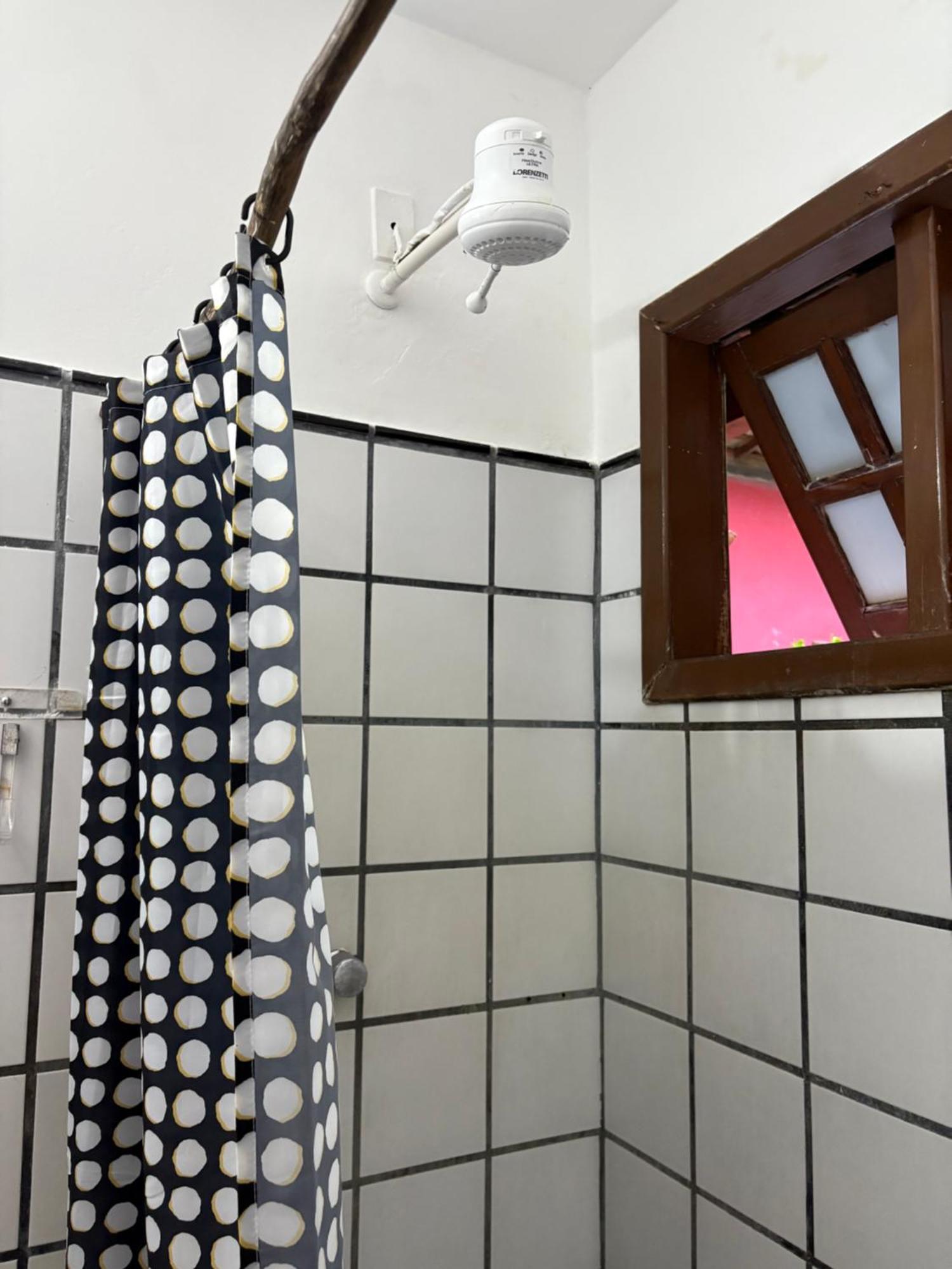 Novos Baianos E Albergue *